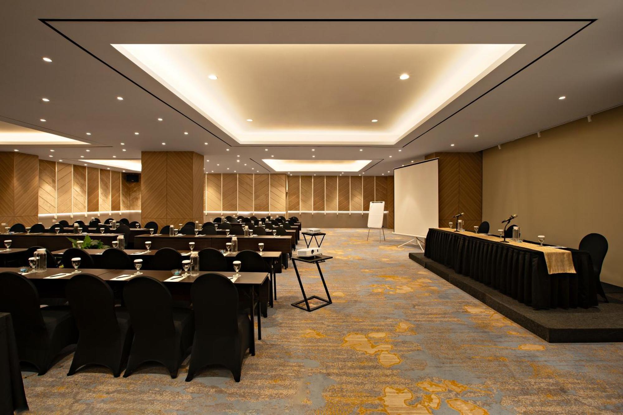 Grand Orchardz Hotel Kemayoran Jakarta Kültér fotó